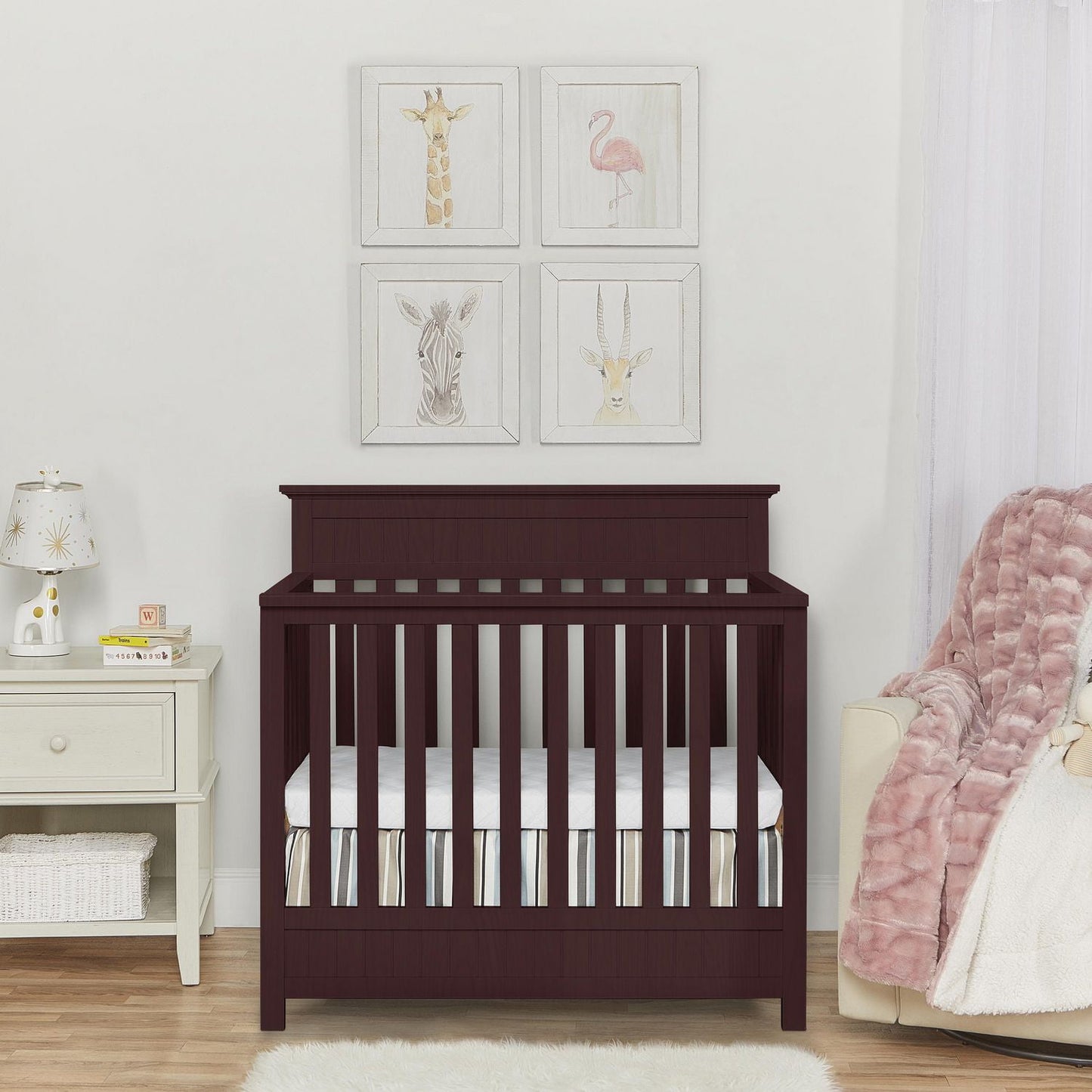 Dream On Harbor 4-in-1 Convertible Mini Crib