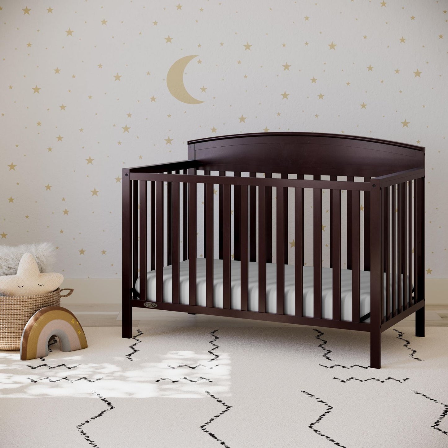 Graco Benton 5-in-1 Convertible Crib