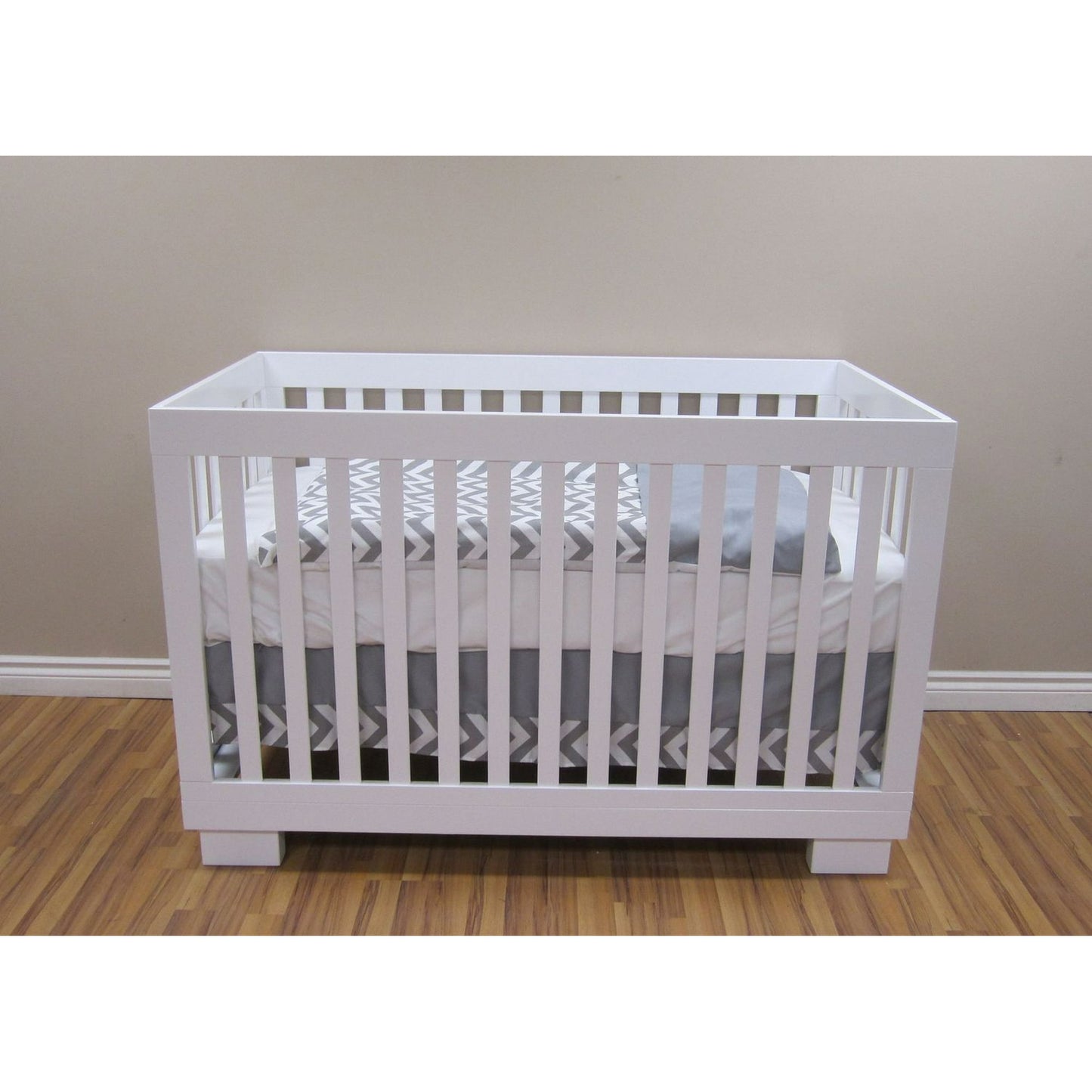 Concord Baby Metro 4-in-1 Baby Crib